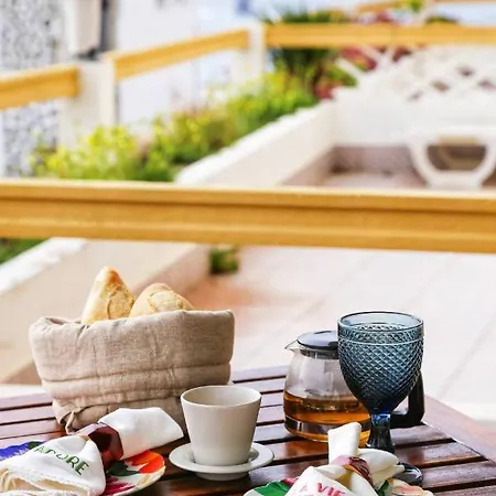 Daire Arrifana House - T2 Haller